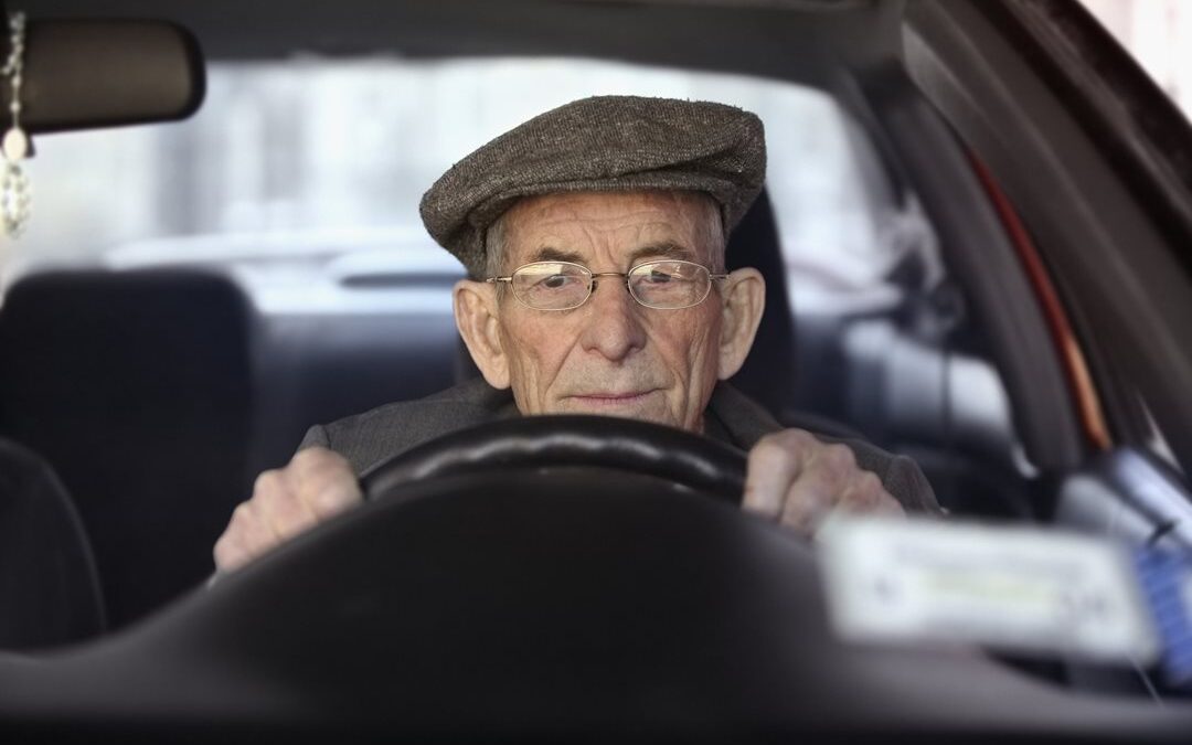 Dejar el volante: ¿cuándo es momento de dejar de conducir?