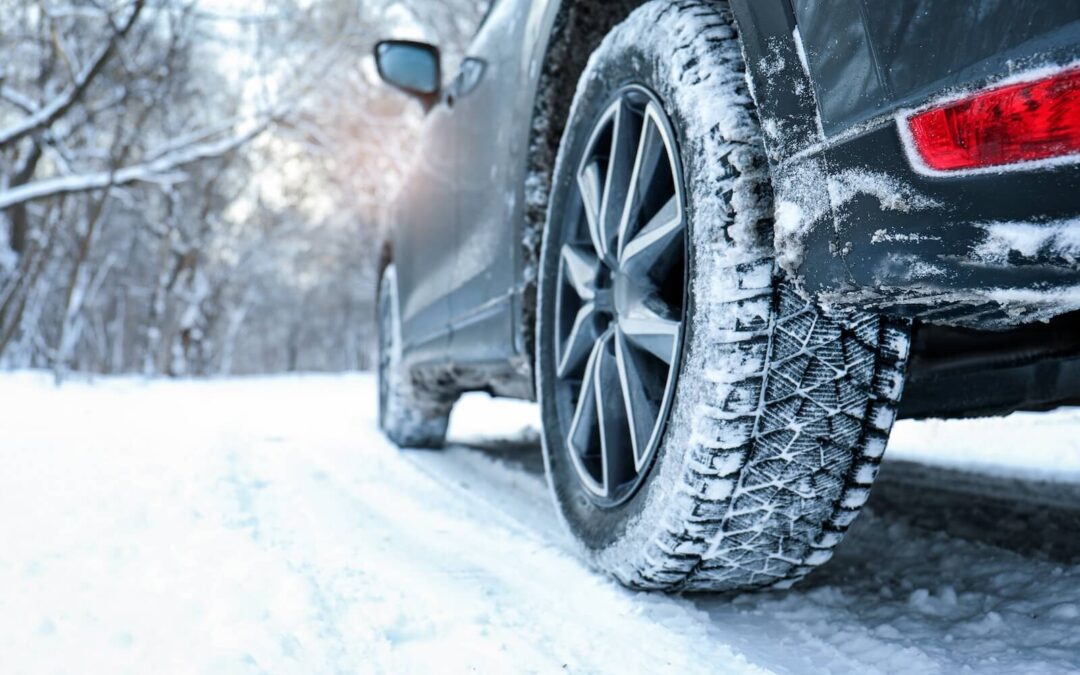 Safety Tips for Driving in Snowy or Icy Conditions