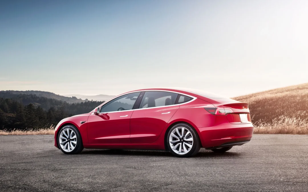 Who&rsquo;s at Fault When a Tesla on Autopilot Crashes?