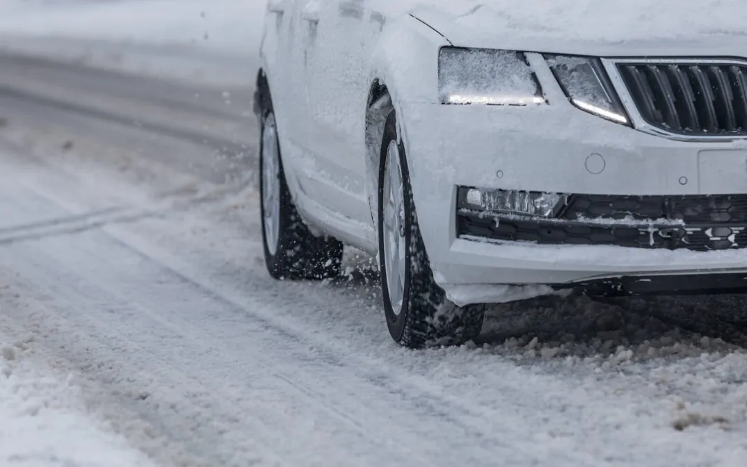 Snow Tire and Chain Requirements in Utah: What You Need to Know Before Winter Hits Snow Tire and Chain Requirements in Utah: What You Need to Know Before Winter Hits